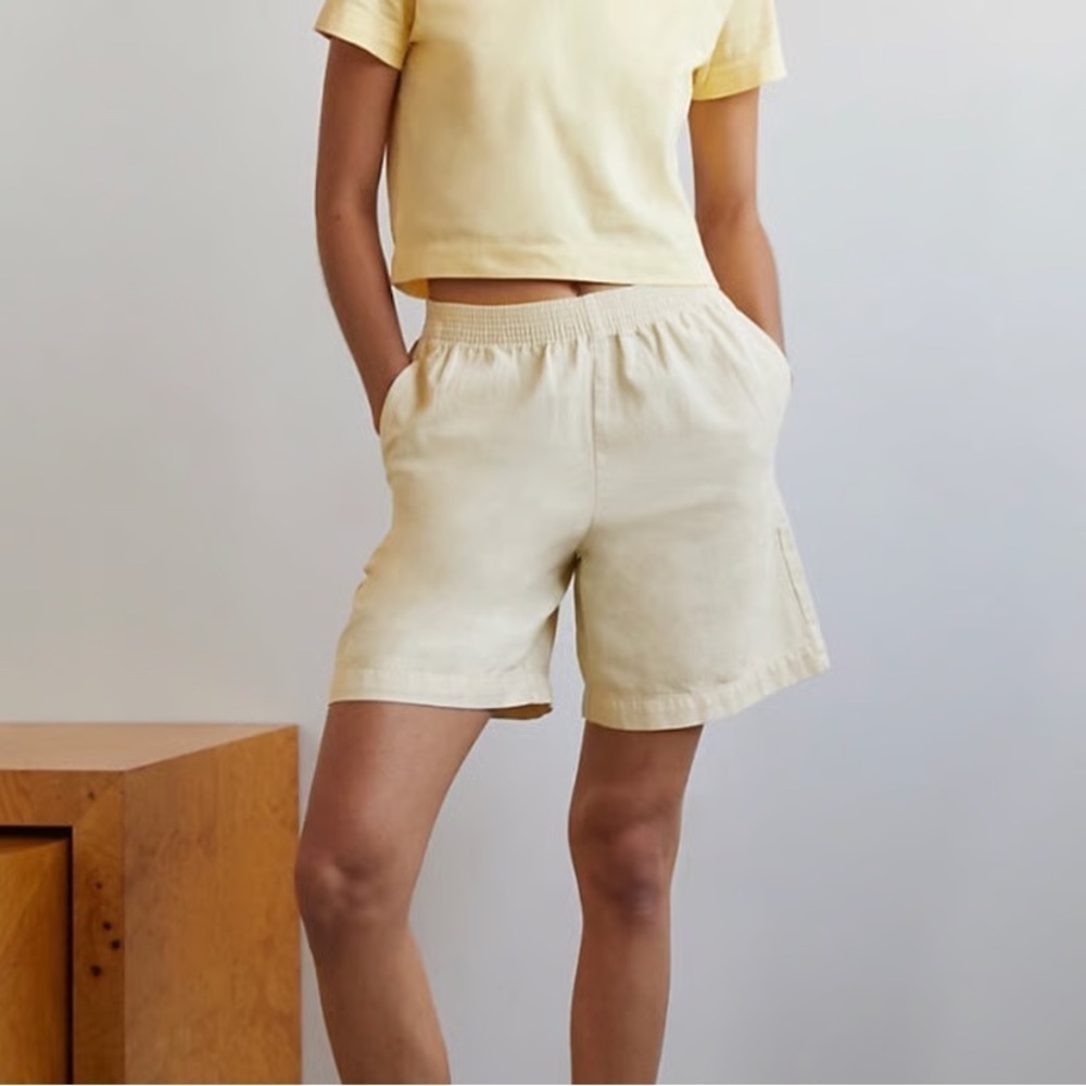 Aritzia Wilfred Free Nova Short Linen Blend size small O17